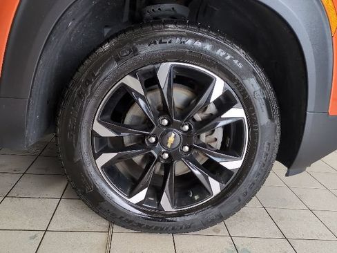 Used 2022 Chevrolet TrailBlazer LT AWD/4WD image 22