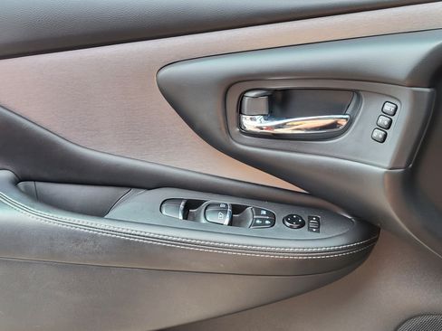Used 2021 Nissan Murano SL w/ SL Moonroof Package AWD/4WD image 13