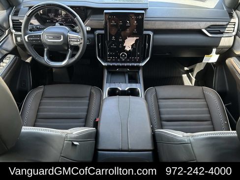 New 2026 GMC Acadia Denali Ultimate w/ LPO, Floor Liner Package AWD/4WD image 11