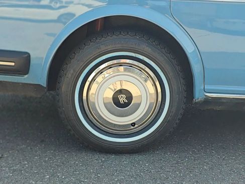 Used 1989 Rolls-Royce Silver Spur image 18