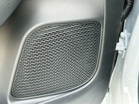 New 2026 Chrysler Voyager LX FWD image 18