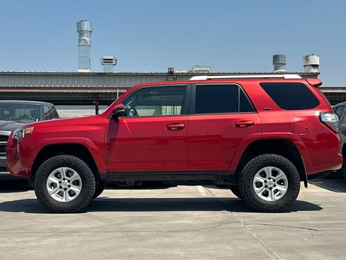 Used 2014 Toyota 4Runner SR5 Premium AWD/4WD image 6