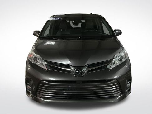 Certified 2020 Toyota Sienna XLE w/ XLE Navigation Package image 8