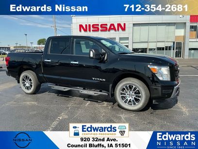Used 2021 Nissan Titan SV w/ SV Convenience Package