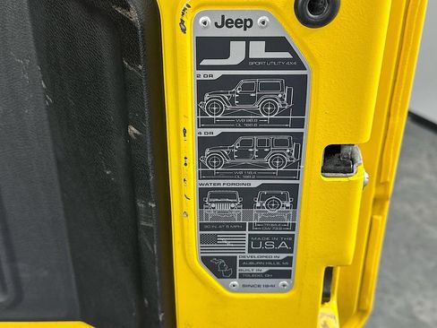 Used 2020 Jeep Wrangler Unlimited Rubicon AWD/4WD image 37