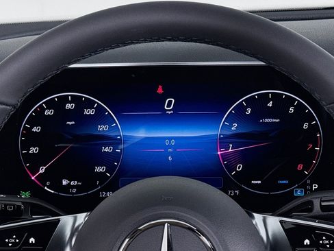 New 2026 Mercedes-Benz GLC 300 GLC 300 image 18