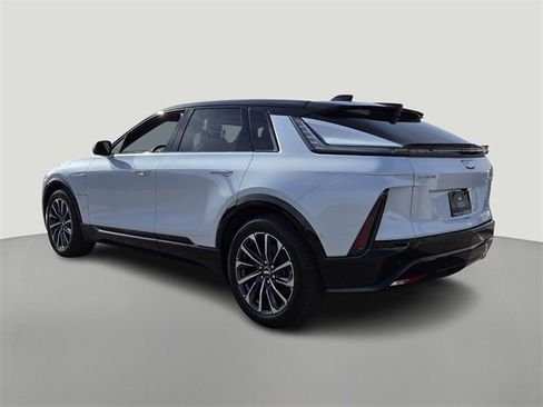 New 2026 Cadillac Lyriq Sport image 6