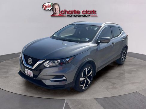 Used 2022 Nissan Rogue Sport SL AWD/4WD image 9