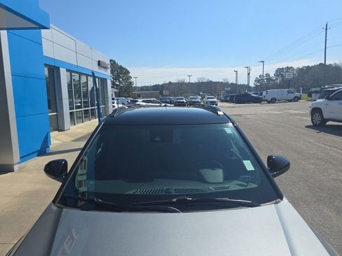 Used 2025 Chevrolet TrailBlazer RS w/ Convenience Package image 48