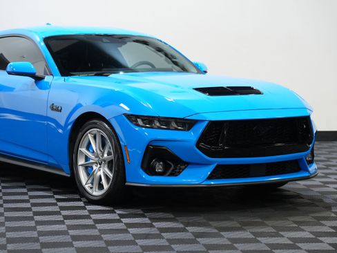 Used 2024 Ford Mustang GT Premium RWD image 9