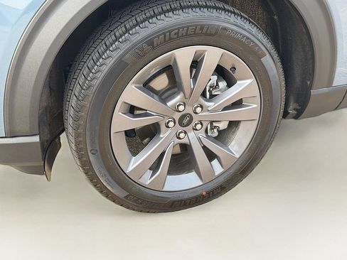 Used 2026 Ford Explorer Active w/ Active Comfort Package AWD/4WD image 34