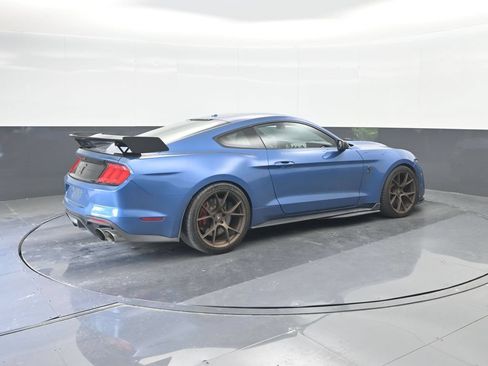 Used 2020 Ford Mustang Shelby GT500 w/ Carbon Fiber Track Pack RWD image 13