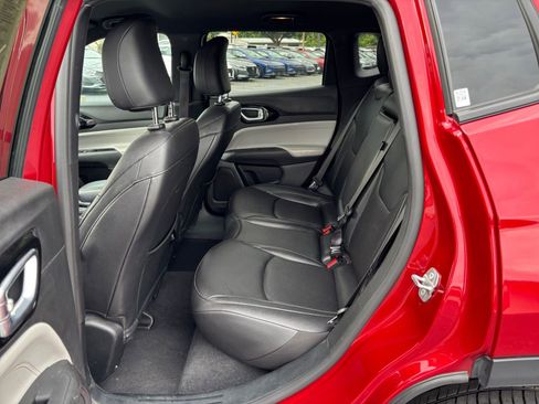 Used 2025 Jeep Compass Limited AWD/4WD image 21