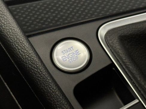 New 2025 Volkswagen Jetta SEL image 13