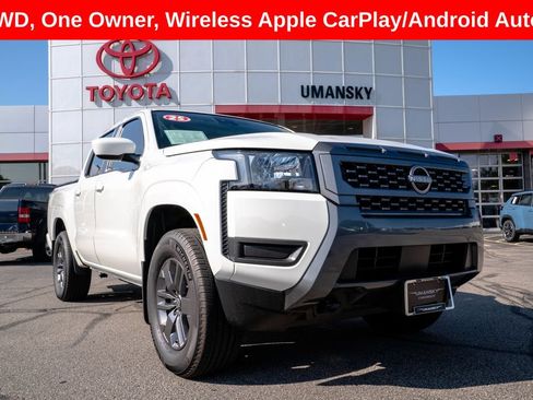 Used 2025 Nissan Frontier SV AWD/4WD image 1