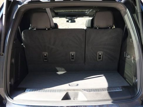 Used 2023 Chevrolet Tahoe Premier image 29