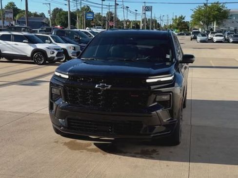 Used 2024 Chevrolet Traverse RS w/ LPO, Floor Liner Package AWD/4WD image 4