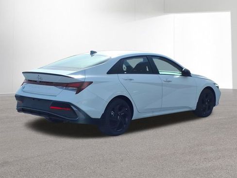 New 2026 Hyundai Elantra Sport FWD image 13