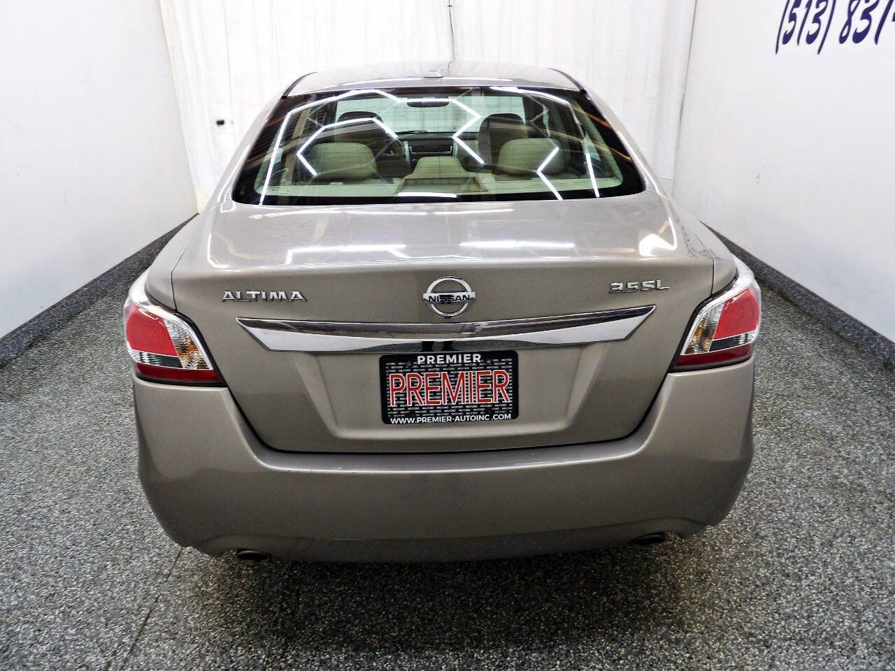 Used 2014 Nissan Altima 3.5 SL w/ Technology Package FWD image 5
