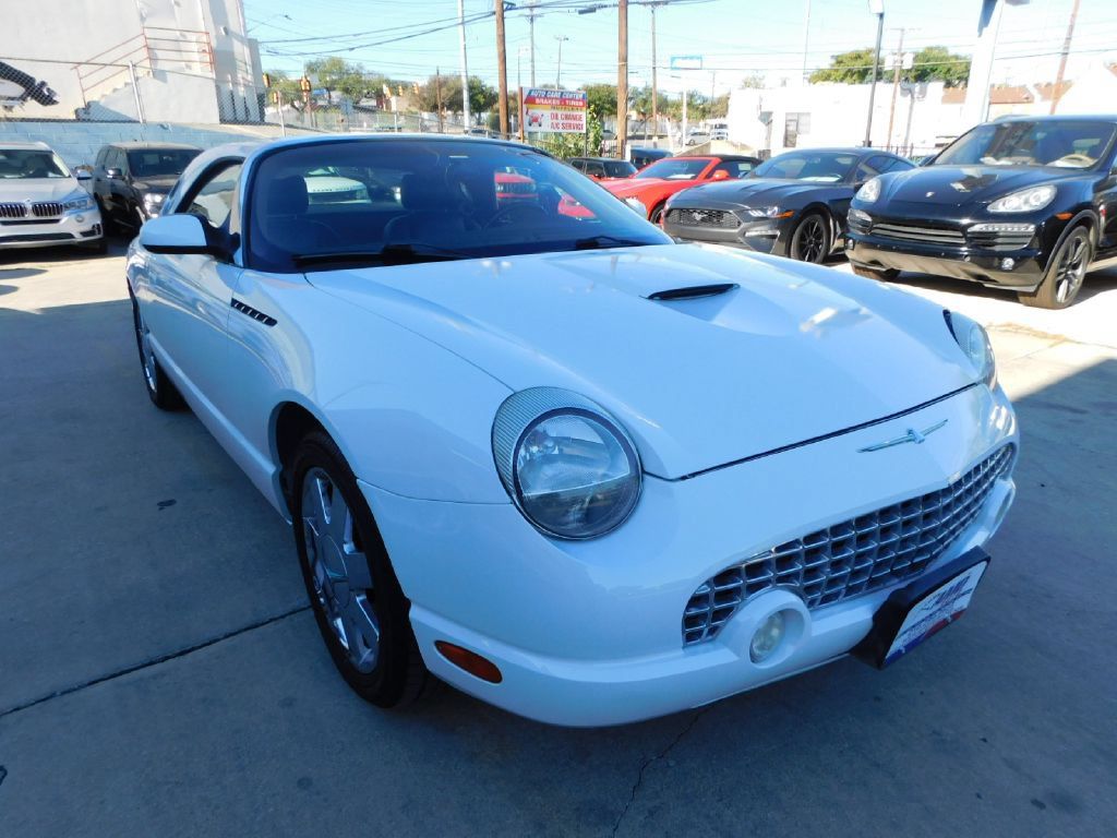 Used 2002 Ford Thunderbird RWD image 1