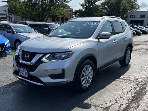 Used 2018 Nissan Rogue SV w/ Premium Package image 1
