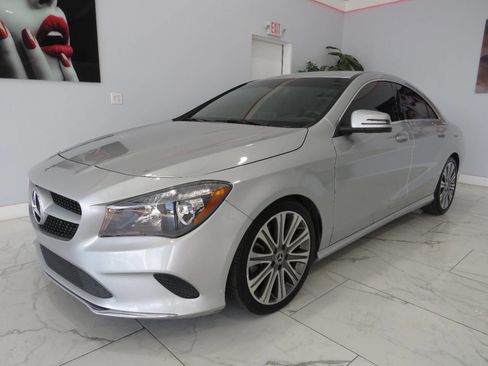 Used 2018 Mercedes-Benz CLA 250 4MATIC image 8