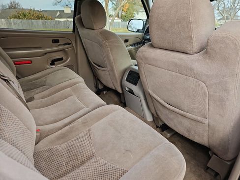 Used 2005 Chevrolet Tahoe LS w/ Cargo Package image 15