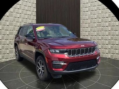 Certified 2025 Jeep Grand Cherokee Limited w/ Luxury Tech Group II