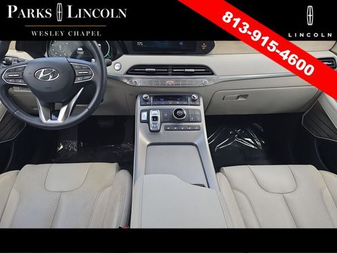 Used 2022 Hyundai Palisade Limited FWD image 11