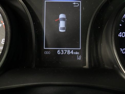 Used 2021 Toyota Camry SE FWD image 16