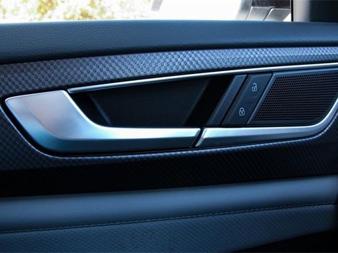 New 2026 Volkswagen Atlas Peak Edition image 15