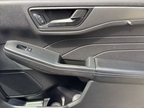 Used 2023 Ford Escape Active w/ Tech Pack #1 AWD/4WD image 37