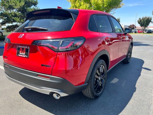 New 2026 Honda HR-V Sport image 6