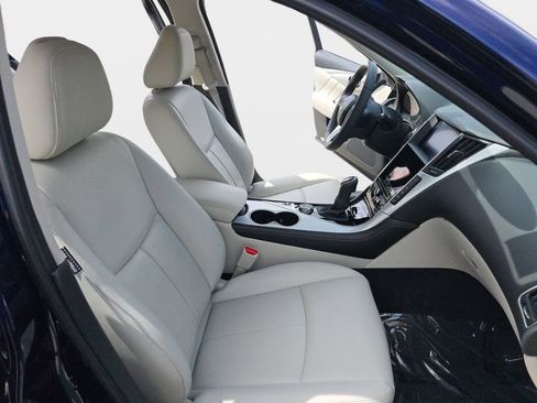 Used 2022 INFINITI Q50 Luxe w/ Cargo Package RWD image 12