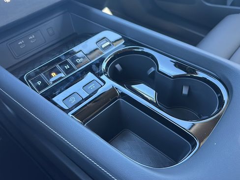 New 2025 Nissan Murano SV image 24