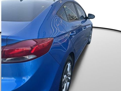 Used 2018 Hyundai Elantra SEL image 16