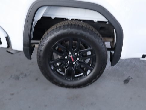 Used 2022 GMC Sierra 1500 Elevation image 5