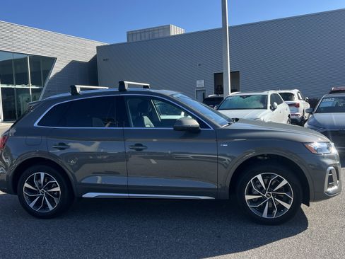 Used 2023 Audi Q5 2.0T Premium Plus w/ Premium Plus Package image 4