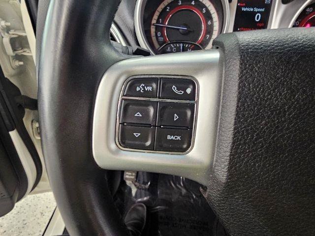 Used 2018 Dodge Journey SE w/ Connectivity Group FWD image 11