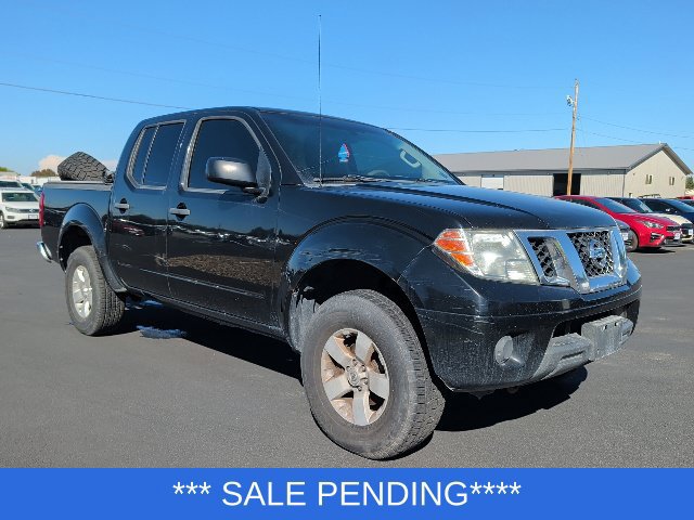 Used 2012 Nissan Frontier SV AWD/4WD image 2