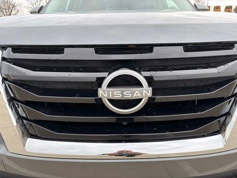 New 2025 Nissan Pathfinder Platinum w/ Cargo Package image 6