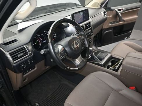 Used 2023 Lexus GX 460 Premium w/ Premium Plus Package AWD/4WD image 7