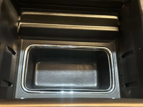 Used 2015 GMC Sierra 1500 Denali image 23