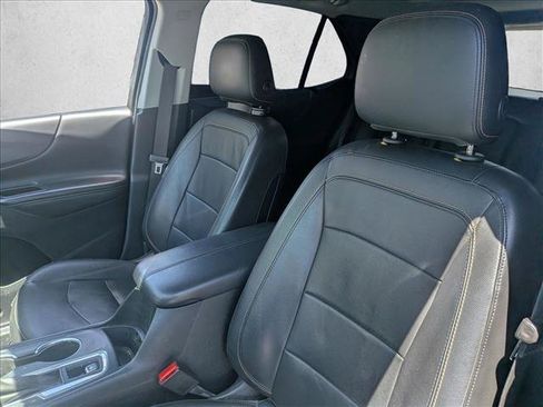 Used 2018 Chevrolet Equinox Premier FWD image 9