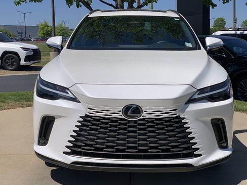 Used 2023 Lexus RX 350 Premium Plus w/ Cold Area Package image 3