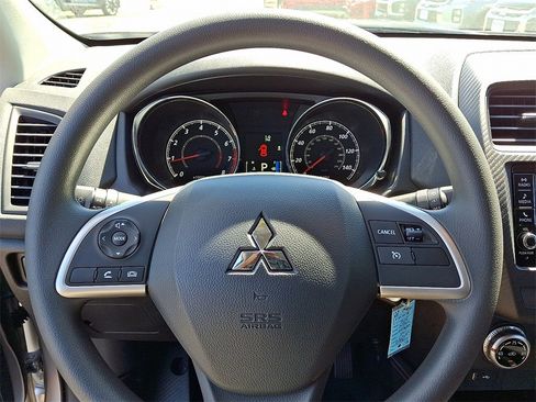 New 2025 Mitsubishi Outlander Sport ES image 13