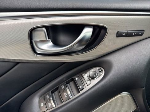 Used 2023 INFINITI Q50 Luxe w/ Cargo Package image 23