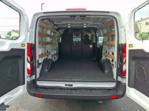 Used 2025 Ford Transit 250 Low Roof w/ Exterior Upgrade Package RWD image 27