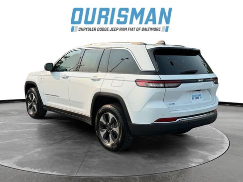 Used 2022 Jeep Grand Cherokee Limited 4xe AWD/4WD image 4