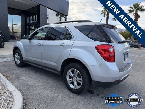 Used 2011 Chevrolet Equinox LT w/ Driver Convenience Package image 4